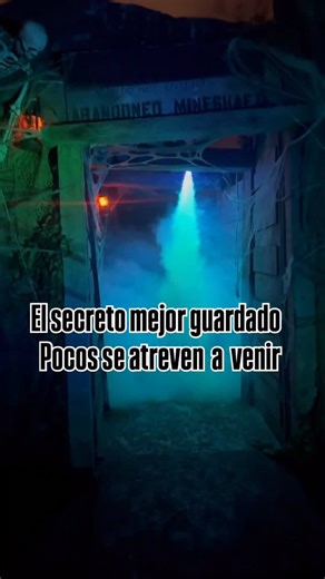 🌲 El Haunted Trail of Balboa Park 2025 regresa más terrorífico que nunca 😱 📍 Ubicación: Balboa Dr & Juniper Rd, dentro de Balboa Park 🕓 Fechas: del 26 de septiembre al 1 de noviembre 2025 📅 Abierto: de miércoles a domingo 💀 Horario: desde que cae la noche hasta las 10 pm (depende del día) 🎟️ Boletos: 💀 General — desde $34.99 USD ⚡ VIP / Scream Pass — desde $49.99 USD 🎫 Incluye acceso al eXperiment Maze y al Haunted Trail, un recorrido de casi una milla lleno de sustos, niebla, monstruos