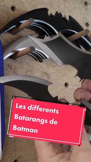 Découvrez les différents Batarangs de Batman !