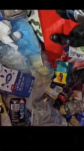27K views · 577 reactions | ASMR Dumpster Diving Supermarket #dumpsterdiving #asmrcommunity | Viral Vibes | Facebook