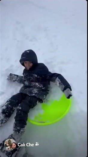 Chiclayano en Cache Valley: Deslizandose desde la escalera de Utah State University