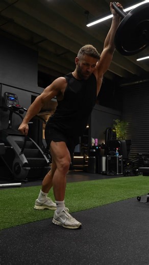 Split stance landmine single arm press #landmine #shoulderworkout