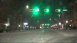 Starting in Bowie Texas where heavy sleet continues to fall. Be safe everyone! | North Texas Weather