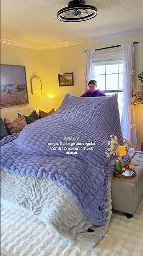 Sizes comparison of all sizes of the dreamer blanket on my king size bed ☁️ #comfrtdreamerblanket