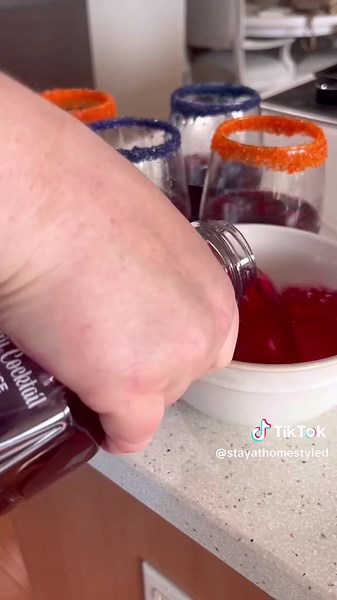 HALLOWEEN PROSECCO Holidays are a time to be creative and enjoy the season. This was a fun one with prosecco! . . What you need- 1 bottle prosecco ( I used @lamarcaprosecco ) 2 containers blackberries 1 bottle cranberry juice (I use Simply Cranberry @simplybeverages ) Orange and purple sprinkles 4 syringes (I got off Amazon) . . Take the blackberries and put into a glass bowl and use a muddler ( I didn’t have one so I used a whisk) until their are puréed and more of a sauce consistency. Take 3 b