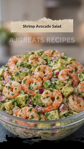 Shrimp Avocado Salad: Fresh, Light & Flavorful Quick Meal