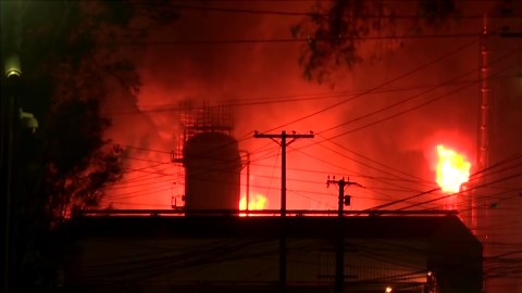 Massive fire breaks out at Chevron refinery in California