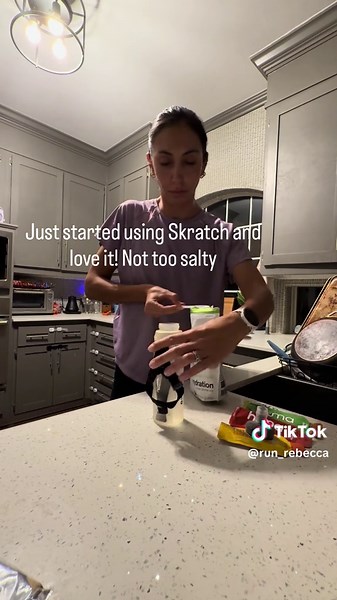 Solo-parenting this week so I’ve been on here less cause survival. Trying to get any miles in while I have some family helping for a short time #MomRunner #MarathonTraining #RunTok #dayinthelife #morningmiles