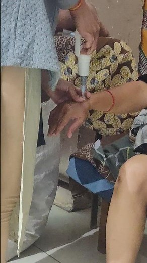 Modern Cupping Therepy For Pain Relief| Modern Suction Therepy In Ayurveda| Modern Ayurveda