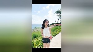 章若楠穿泳衣尽显自己好身材，原来这个女生真的很漂亮！