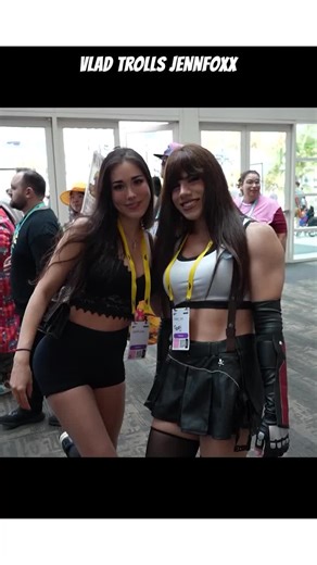 Vlad trolls Jennfoxx 😂 #vladncl #prank #prankvideo #femboy #twitchcon | prank