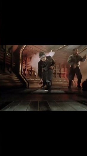 Alien Resurrection (1997) Clips