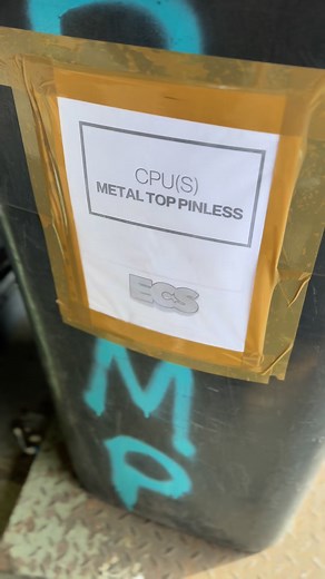 69K views · 210 reactions | Did you guess the weight right ? #ewaste #ECS #goldrecovery #scraplife | Ecs ComputerRecycling | Facebook