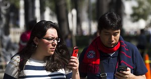 ¿Tu celular sigue en horario de verano? Así puedes modificar la hora