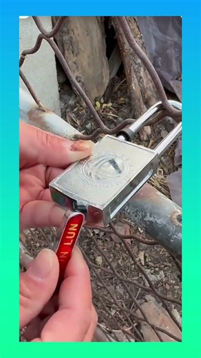 A Padlock That Only Opens Using a Special Magnet Placed on the Lock #magneticlock 🔒🧲