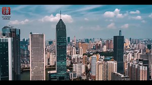 In Wuhan, the transportation hub, cross the four seasons, travel through the three towns - Hankou, Hanyang and Wuchang, and tour the Yangtze river and Han river. Let's enjoy the days in Wuhan during the Chinese new Year! Video by 喆 Film | Visit Wuhan