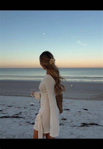 Life has a way of putting us through painful, humbling, life-changing experiences— not to break us, but to shape us. To help us rise, grow, and become exactly who we were always meant to be. #healingjourney #selfgrowth #glowupera #everythinghappensforareason #divinetiming #heartbreakhealing #lifelessons #resilientsoul #transformationjourney