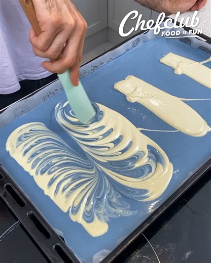 Up Adventure Cake! Paradise Falls is waiting, so get baking 😁🎈 | Chefclub Network