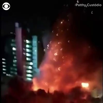WATCH: A massive blaze is ripping through a high-rise building in Sao Paulo, Brazil; at least one person has been killed in the collapse, fire officials say https://cbsn.ws/2w4l8ys | CBS News