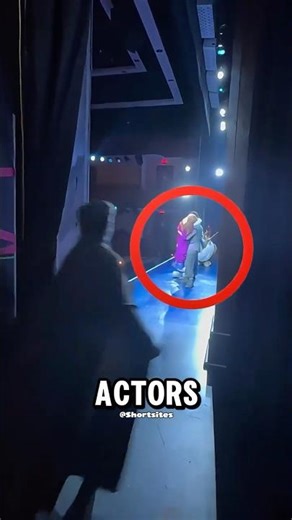 The funniest moment the audience never saw 😂