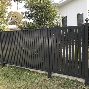[Hot Item] OEM Garden Aluminum Bprivacy Slat Fence Black Louver Frame Horizontal Slat Fencing Vertical Slat Fence Slat Gate
