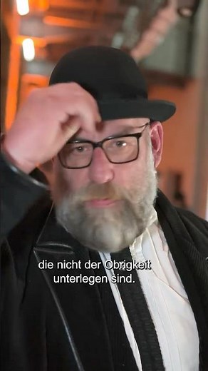 Wandergesellen tragen Hüte