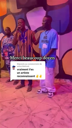 Sisco Léger et ses amis : critiques et rires