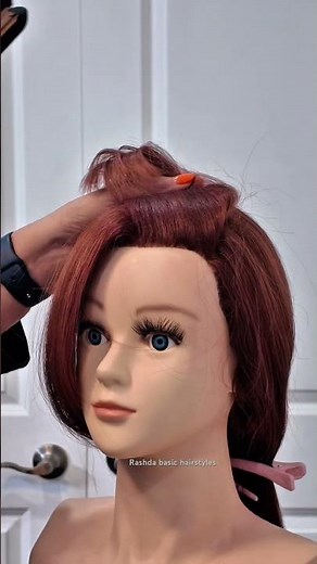 Curtain bangs,