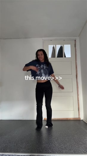 Diva dancebreak this, Formation dancebreak that, but THIS little move right here is actually the one🙂‍↕️ #dancer #beyonce #dance #homecoming #fyp @Beyoncé @Parkwood Entertainment