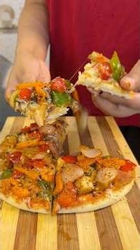 **Pizza🍕ka partition kon karta hai🤦‍♀️**#shorts #trending #cooking #viral #recipe #ytshorts #easy
