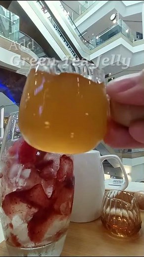 How to Make Strawberry Green Tea | Create by The Alley’s Secret Recipe Revealed