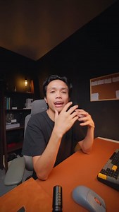 The 4-step framework that helps me speak confidently on camera 1: Write a simple outline. Confidence comes from having genuine understanding what you're talking about. Just write down your main idea and 3 key points you want to talk about and that's it. 2: Refine your outline with AI. I personally use Blort AI to brainstorm and polish my idea and make sure they flow naturally and sounded exactly like me. 3: When filming your video don't try to nail everything in one take. Record one sentence at 