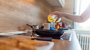 Nutritionists weigh in on seed oils, cooking and consumption habits