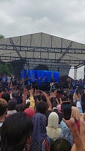 16K views · 501 reactions | SETIA BAND - PUTRI IKLAN & JANGAN PERNAH BERUBAH    Live Bulak, Jatibarang, Indramayu  | Dermayon ID | Facebook