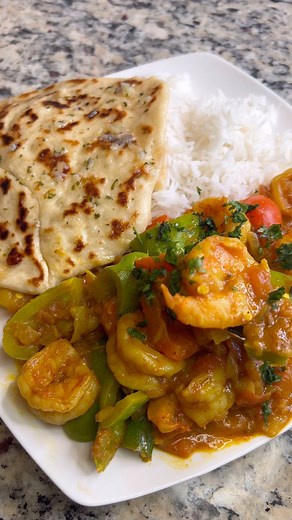 This Prawn Jalfrezi put me right to sleep 🤣. This will definitely be on my kitchen table again soon. Here’s what you’ll need: ✅ 1 lb shrimp, cleaned and deveined ✅ 1 large onion, finely chopped ✅ 2 medium tomatoes, chopped or blended ✅ 1 green bell pepper, cut into chunks ✅ 1/2 red bell pepper, cut into chunks ✅ 1/2 yellow bell pepper, cut into chunks ✅ 2 green chilies, sliced ✅ 3 garlic cloves, minced ✅ 1-inch ginger, minced ✅ 1 tsp cumin seeds ✅ 1 tsp turmeric powder ✅ 1 tsp red chili powder 