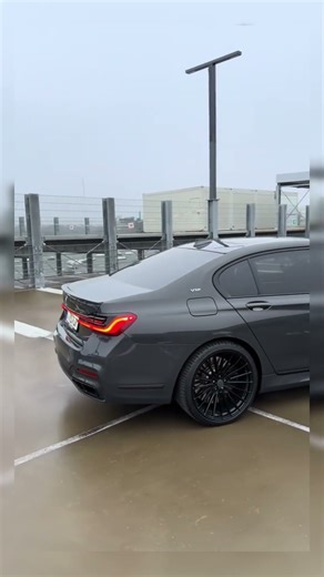 BMW 760LI 12-cylinder engine xDrive #bmw #bmw760li #bmwmmotorsport #bmw760i #bmwm #car #automobile