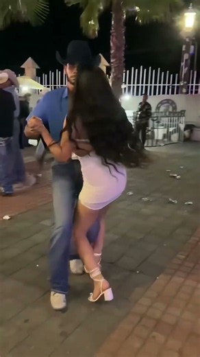Gozando 😍🔥 #baile #cumbia #sonideros #3ball #texas