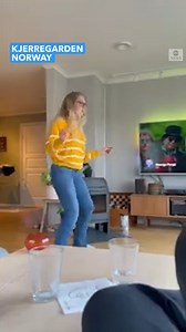 Dance like no one's watching. Except your cat. Your cat's watching. And judging. http://abcn.ws/2Bu5D1M | ABC News