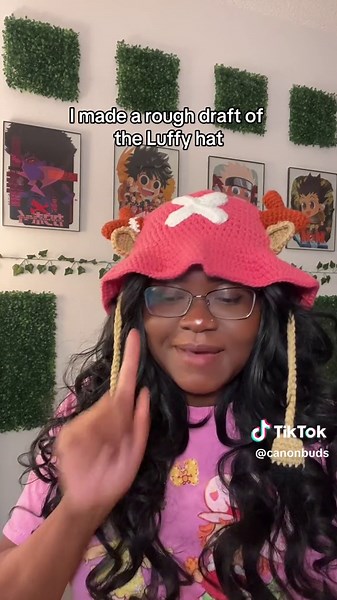 #stitch with @Beccasupreme LUFFY HAT UPDATE! Testing out the chunk of meat tassels while awaiting the yarn for the devil fruit one! #onepiece #luffy #luffyhat #crochet #crochetluffyhat