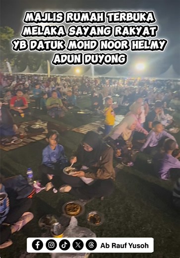 Meraikan kemeriahan Aidilfitri bersama rakyat di Majlis Rumah Terbuka ADUN Duyong & ADUN Bukit Katil. Terima kasih atas jemputan dan keramahan warga Melaka. Juadah sedap dan suasana meriah dengan kehadiran rakyat pelbagai bangsa dan agama dari yang kecil hingga warga emas hadir memeriahkan suasana semalam. Maaf Zahir & Batin warga Din Duyong dan Bukit Katil “Melaka Sayang Rakyat” 💙 #MelakakuMajuJayaRakyatBahagiaMenggamitDunia #MelakaSayangRakyat #BijakLaksanaTuahBeraniLaksanaJebat #ManaLagiMela