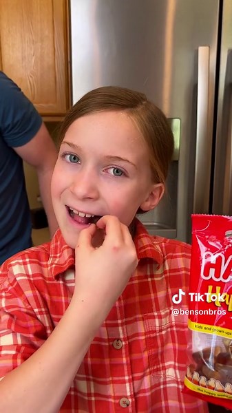 Soda Bottle Ring Toss Game - Fun Party Game for Game Night