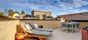 Building a Deck on a Flat Roof | DoItYourself.com