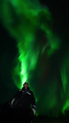 Just another night Under the Auroras #auroraborealis #northernlights #finland #lapland #lapponia —————————————————— Finnish lapland | Lapland | travel | bucketlist | winter | winter holiday | Aurora | Lapland holiday | Winter wonderland Finland | Northern Lights tour | Aurora hunting Lapland | Lapland winter adventure | Aurora borealis experience | Arctic circle travel | Finland winter vacation | Aurora photography tour | Lapland snow activities | Rovaniemi | Rovaniemi Aurora | Aurora tour | Buc