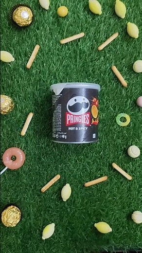 Hot & Spicy Pringles Cracked Open – Extreme Flavor Alert! 🌶️🥵🥔 #Pringles #HotAndSpicy