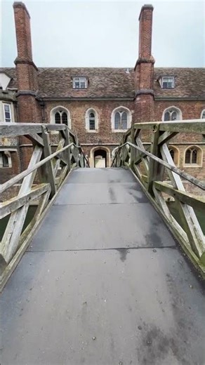 Mathematical Bridge (1749) - Cambridge