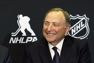 "Fire him" - NHL fans left aghast by Gary Bettman's response to female reporter inquiring about Hockey Canada scandal