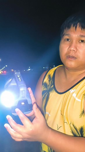 4.7K views · 25 reactions | Emergency FlashLight Lakas Ng Ilaw Pang long range https://vt.tiktok.com/ZSH33aCBaV8Gn-bYvAv/ #flashlight | Battle Paupas Sound System | Facebook