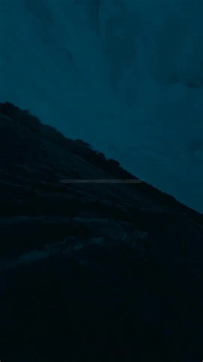 Halo lyric video — Halo song lyrics & music vibe