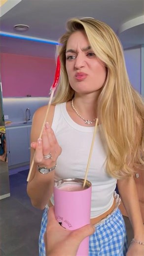 MOM + DAUGHTERS😈💖 Did you notice it?🌶️🫢