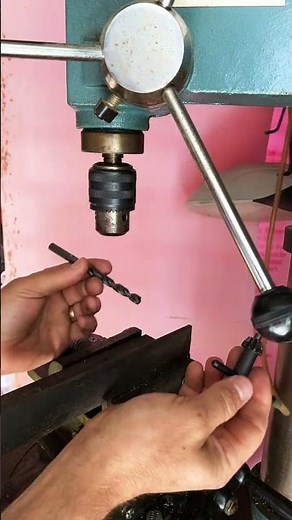 How to change a drill bit in a drill press￼