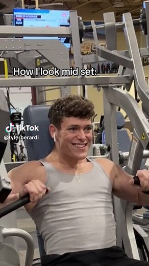 Being a 5’8 Gym Goer: Mid-Set Transformation